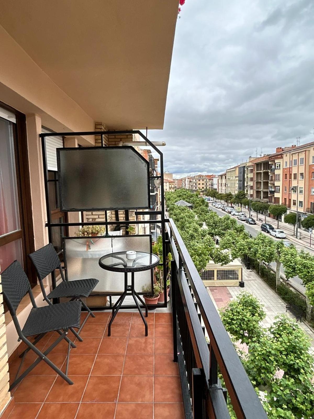 סנטו דומינגו דה לה קלסאדה Apartamentos El Conde מראה חיצוני תמונה