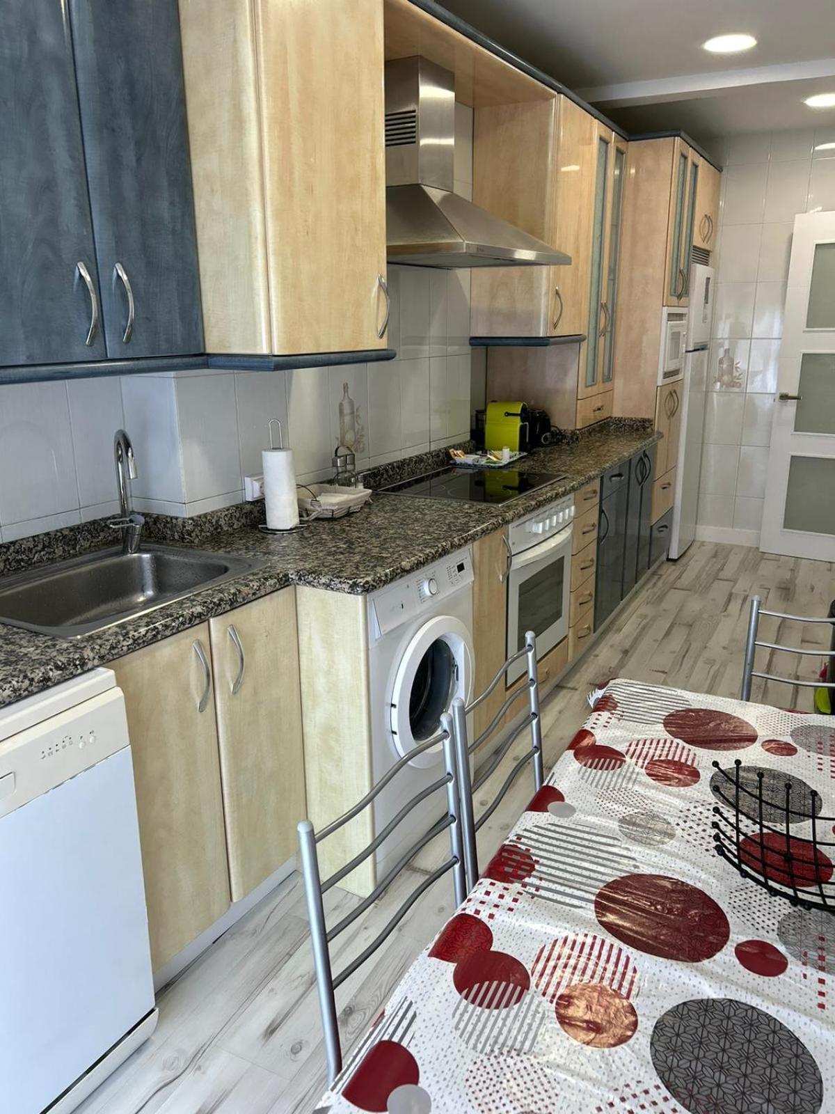 סנטו דומינגו דה לה קלסאדה Apartamentos El Conde מראה חיצוני תמונה